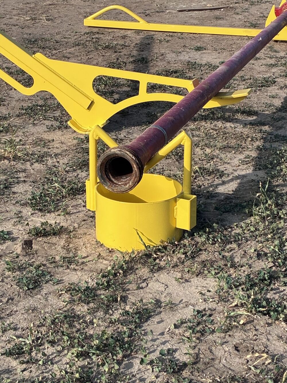 Basket Stand and EZ Lifter positioned around flow iron